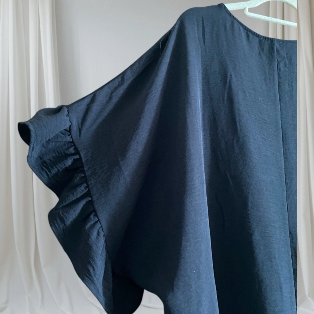 ANDREE BY UNIT Deep charcoal Black. Ruffle Sleeve Top - Picture 3 of 8